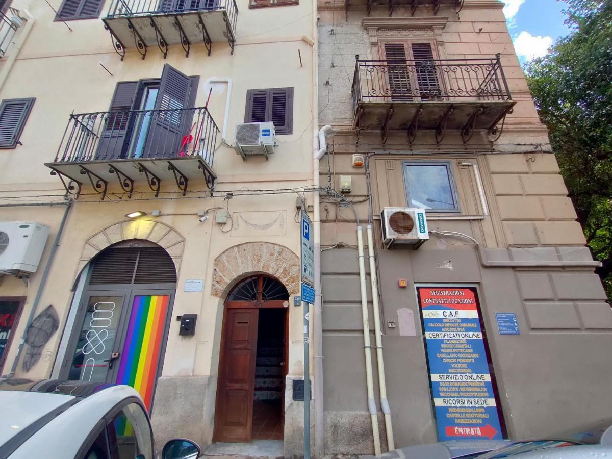 Casa Lia Al Centro Di Palermo Apartment ภายนอก รูปภาพ
