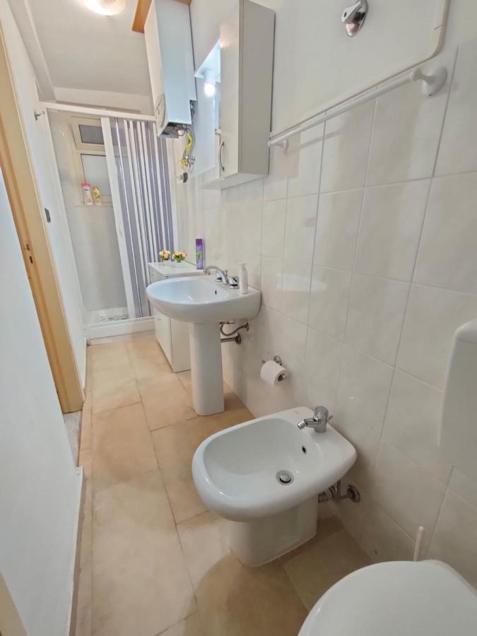 Casa Lia Al Centro Di Palermo Apartment ภายนอก รูปภาพ